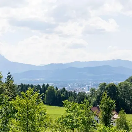 Apartmán Gartenwohnung Mit Blick Auf Salzburg *